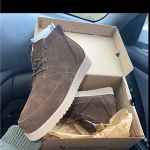 Mens Koolaburra Uggs size 8